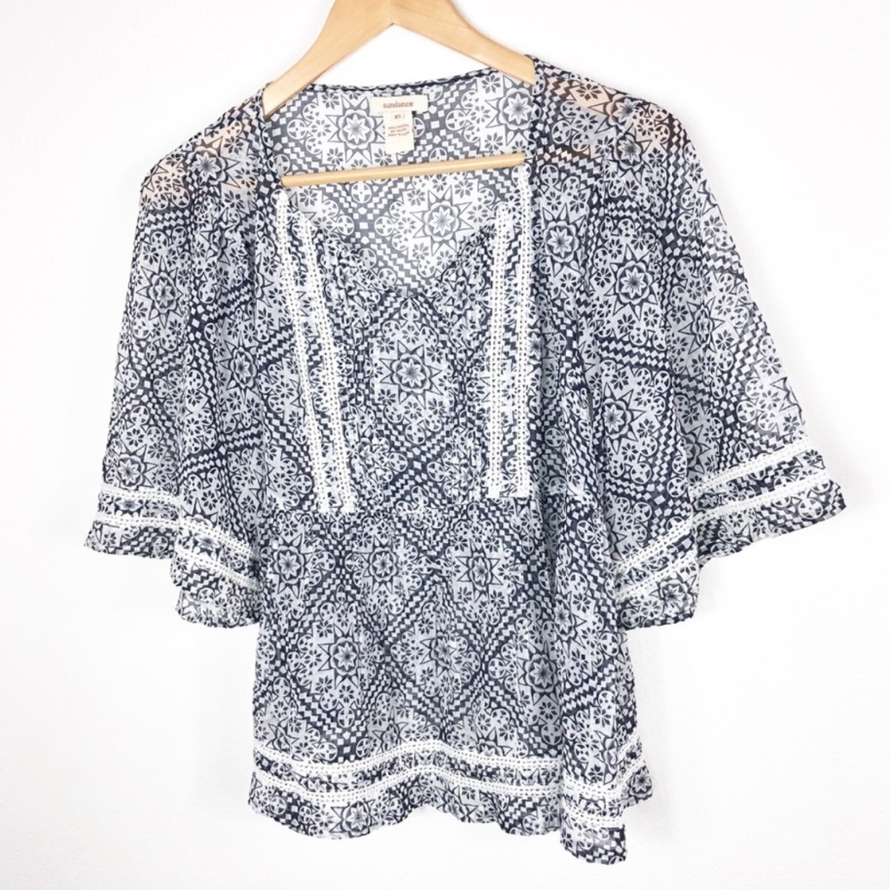SUNDANCE BOHO PEASANT WHITE & BLUE BOHEMIAN TOP